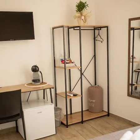 Panta Rei Bed & Breakfast 3*